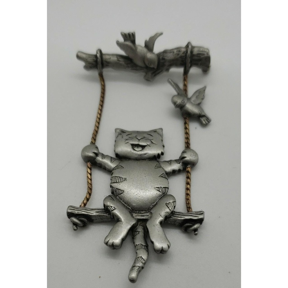 Vintage pewter tone JJ Jonette‎ CAT on swing with bird friends brooch pin